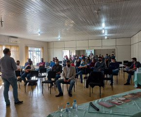Servidores da Administração Pública de Vitorino receberam palestra ‘Liderança que faz a diferença’