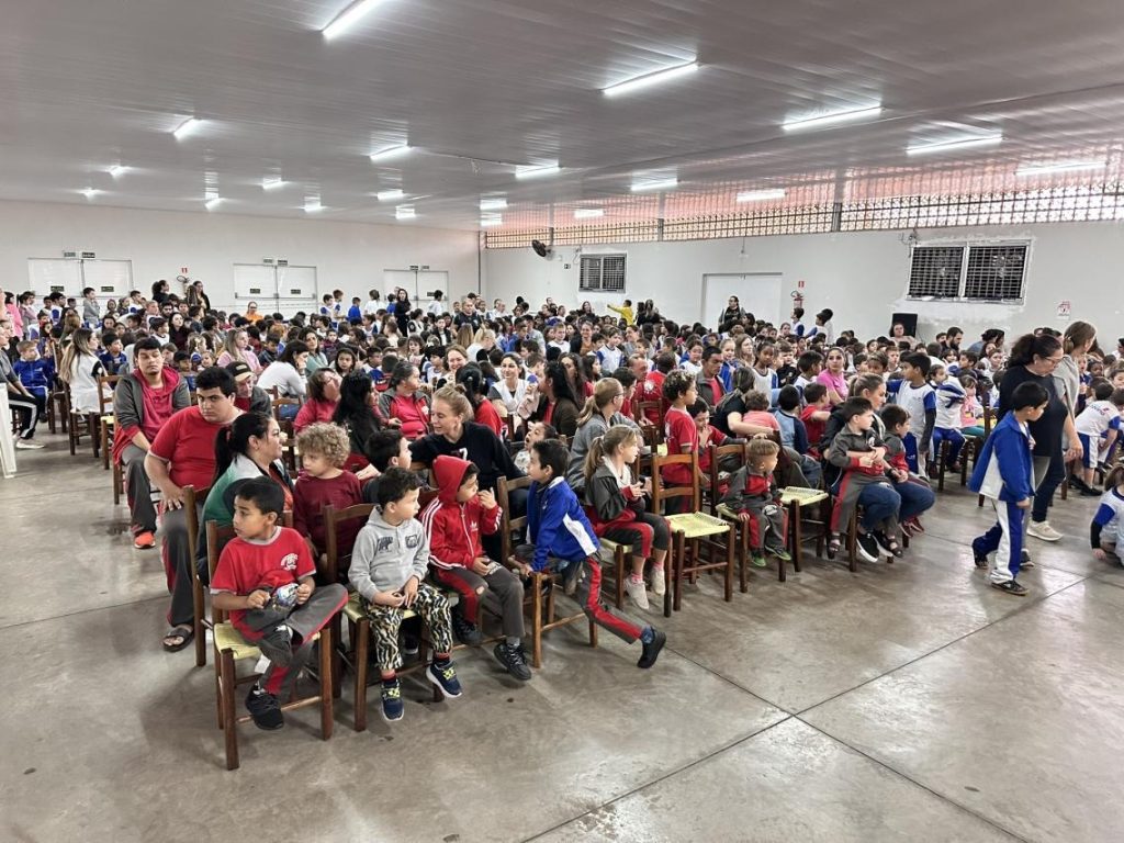 Através do teatro, ação do Maio Laranja em Vitorino propõe a prevenção no combate ao Abuso e a Exploração Sexual de Crianças e Adolescentes