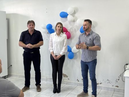 Vitorino apresenta nova secretária de Saúde, Simone Lorenset Gutstein