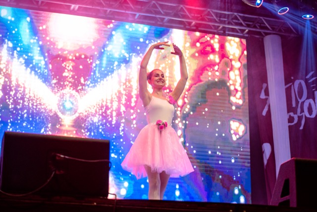 Abertura Oficial do Natal de Vitorino em 2023 reúne família vitorinense. Festa acontece também no Araucária Park