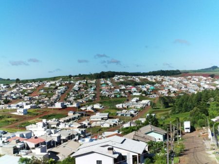 Após pedidos do município, Copel realiza melhorias no fornecimento de energia no Araucária Park Após pedidos do município, Copel realiza melhorias no fornecimento de energia no Araucária Park