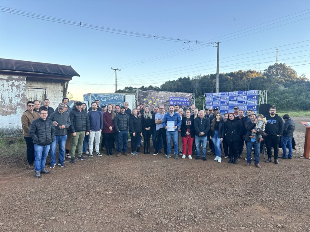 Autorizado Asfalto Urbano nos bairros Aves do Paraíso, Tostanowski, Vila Camargo e Centro