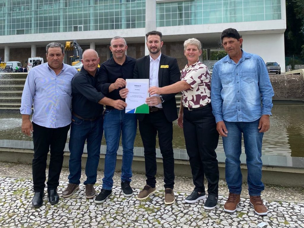 Autorizado convênio de mais de 3,5 milhões para asfalto na comunidade Fartura em Vitorino Autorizado convênio de mais de 3,5 milhões para asfalto na comunidade Fartura em Vitorino