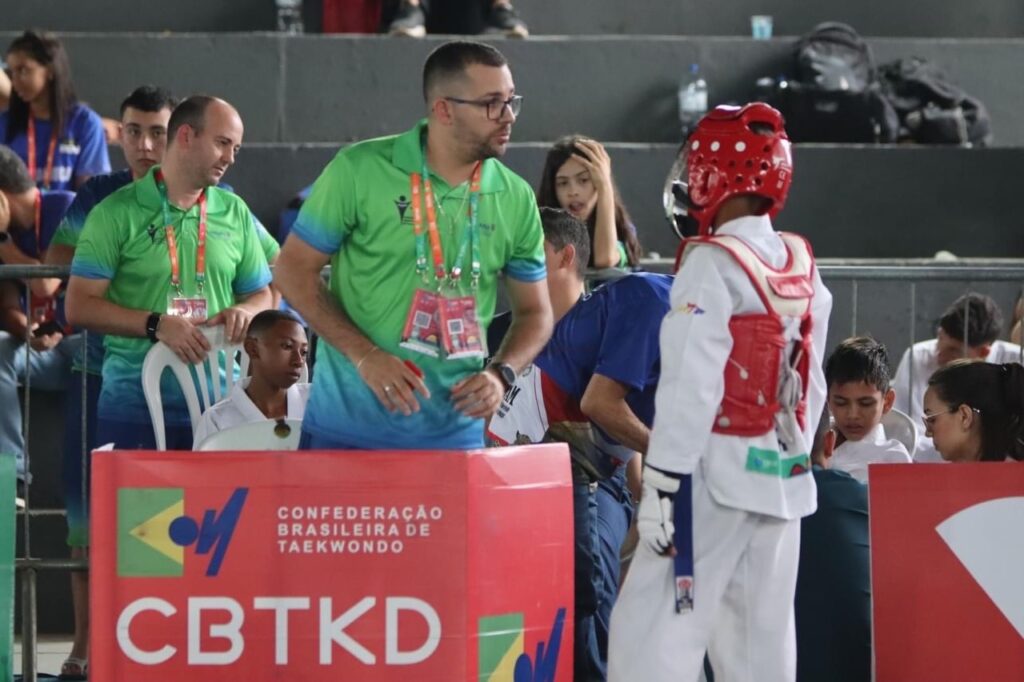 Campeão Estadual e medalhista nacional, Taekwondo de Vitorino fecha ano de olho em competições internacionais