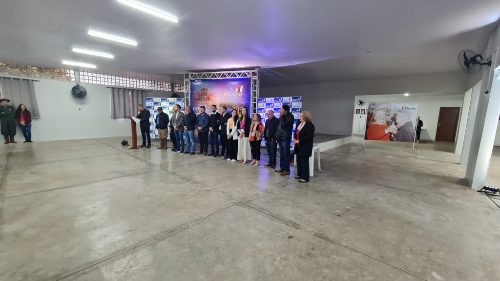 Centro Municipal de Convivência para Idosos é reinaugurado em Vitorino com show do Baitaca