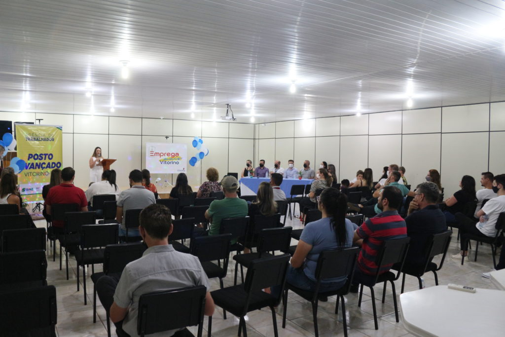 Com empresários e lideranças, município lança Programa Emprega Mais Vitorino