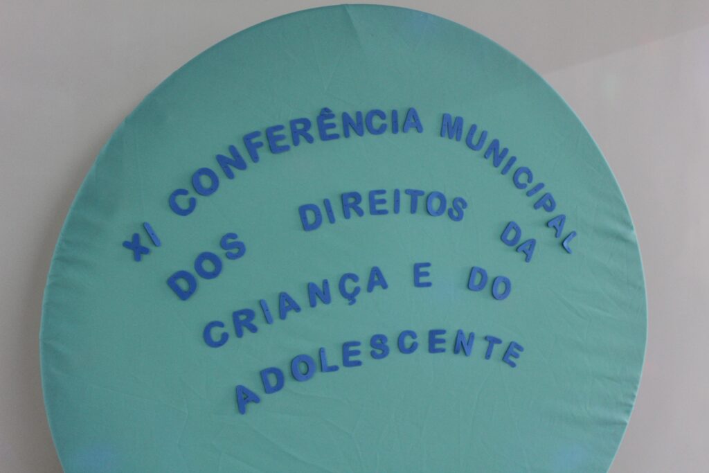 Conferência debate políticas públicas para crianças e adolescentes no período pós-pandêmico