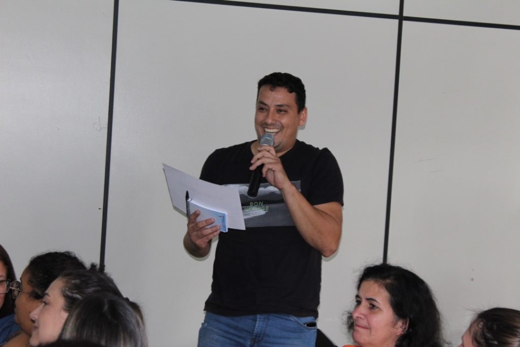 Conferência Municipal de Educação reúne professores para debater a inclusão e equidade