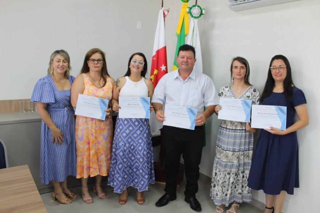 Conselheiros tutelares de Vitorino tomam posse para exercício 2024 a 2028