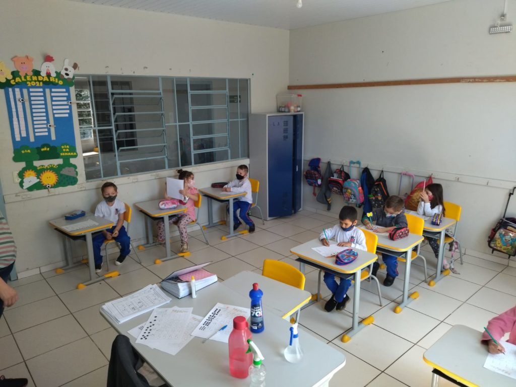 Crianças do CMEI de Vitorino retomaram as aulas nesta semana