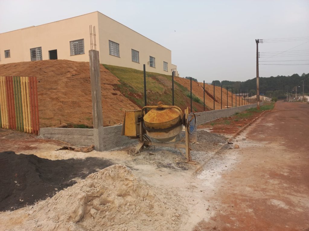 Escolas Municipais de Vitorino recebem melhorias