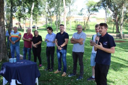 Inaugurada Arena Meu Campinho 1, no bairro Araucária Park