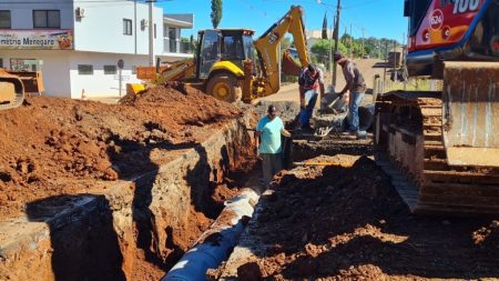 Obra de revitalização da Avenida Brasil Argentina passa por fiscalização do CREA-PR Obra de revitalização da Avenida Brasil Argentina passa por fiscalização do CREA-PR