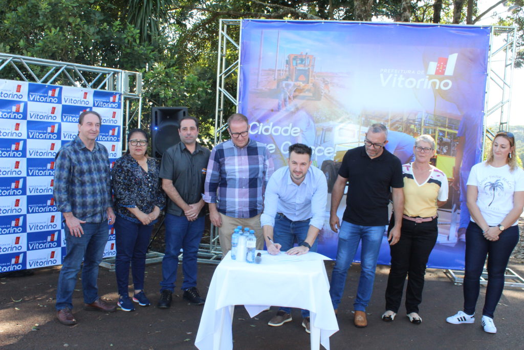 Obra pioneira de pavimentação em concreto é autorizada em Vitorino