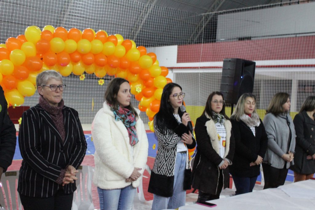 Palestra para pais objetiva criar espaço livre do abuso de crianças e adolescentes