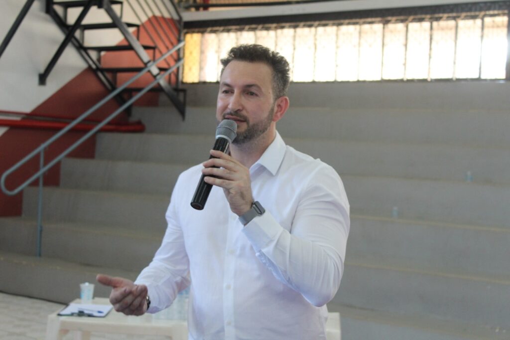 Paraná em Ação acontece em Vitorino, que recebe visita do Secretário de Estado da Justiça, Cidadania e Direitos Humanos, Santin Roveda