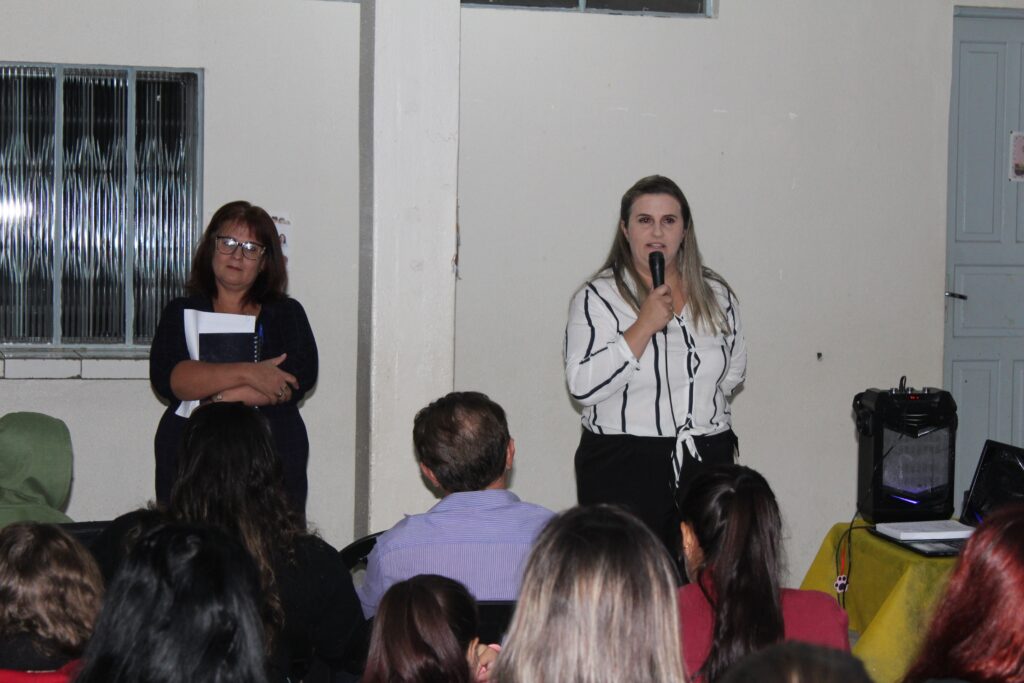 Reuniões com APMF apresentam melhorias de Escolas Municipais de Vitorino