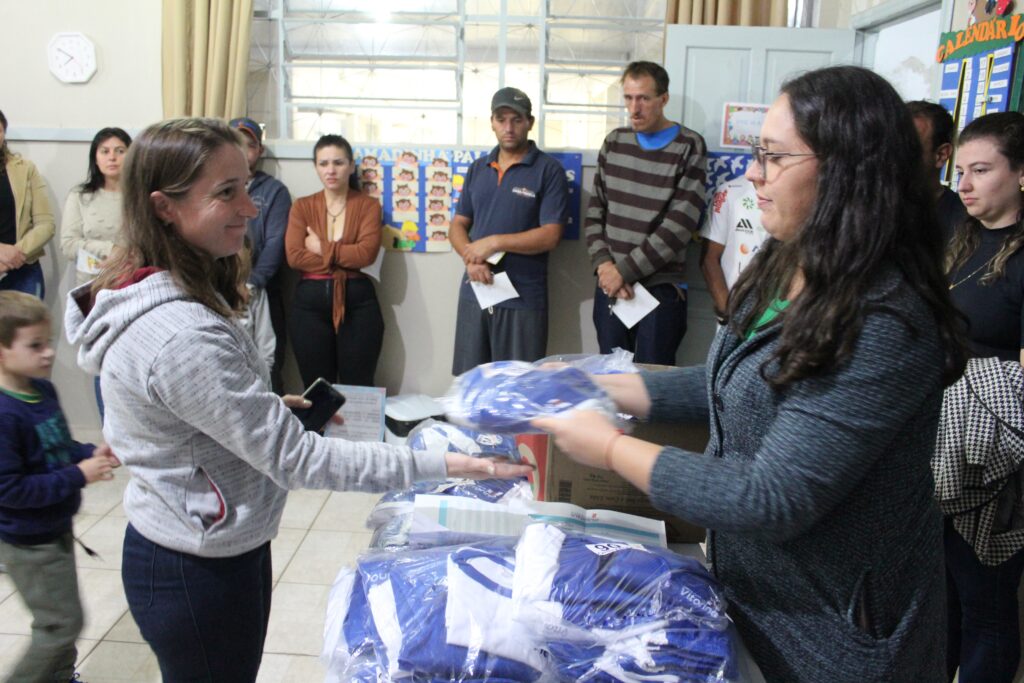 Reuniões com APMF apresentam melhorias de Escolas Municipais de Vitorino