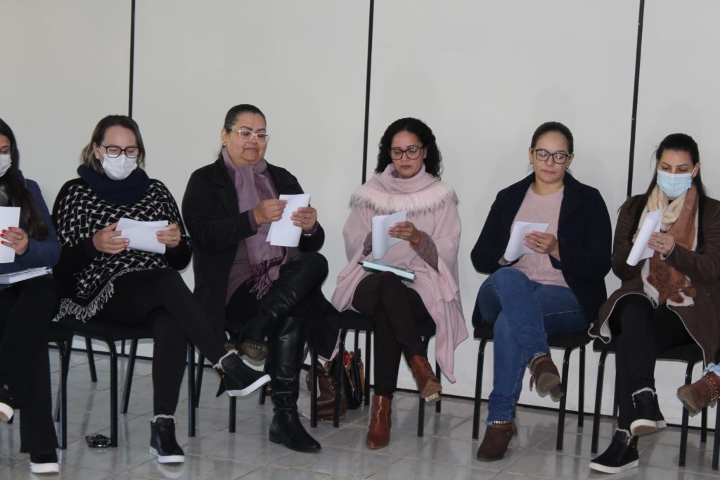 Servidores da Atenção Primária em Saúde participam de qualificação em Vitorino
