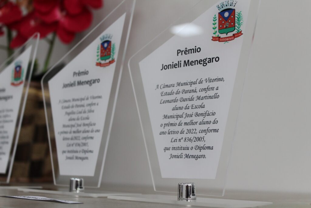 Melhores alunos do ano letivo são premiados em Vitorino
