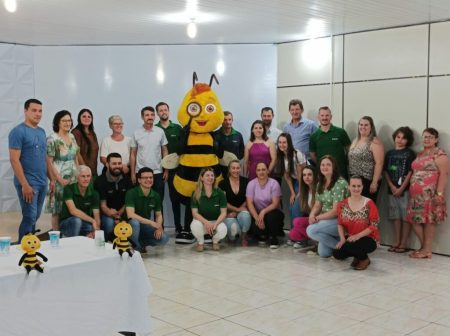 Município de Vitorino e Sicredi firmam parceria para realização do programa A União Faz a Vida Município de Vitorino e Sicredi firmam parceria para realização do programa A União Faz a Vida