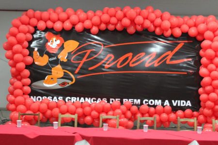 Vitorino e Polícia Militar realizam formatura de 130 alunos Proerd em 2023 Vitorino e Polícia Militar realizam formatura de 130 alunos Proerd em 2023