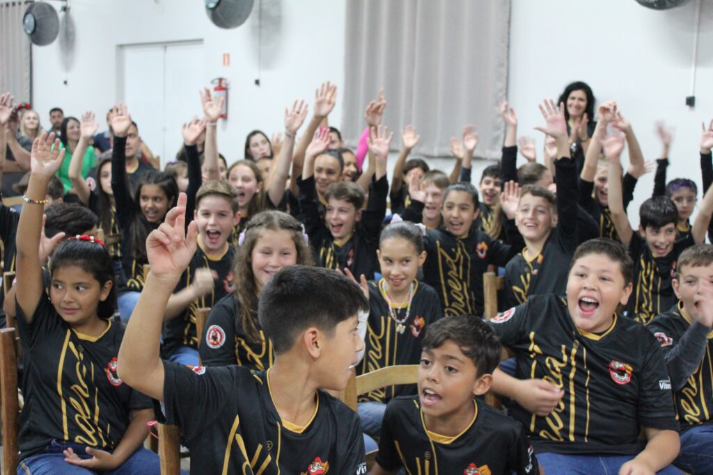 Vitorino e Polícia Militar realizam formatura de 130 alunos Proerd em 2023