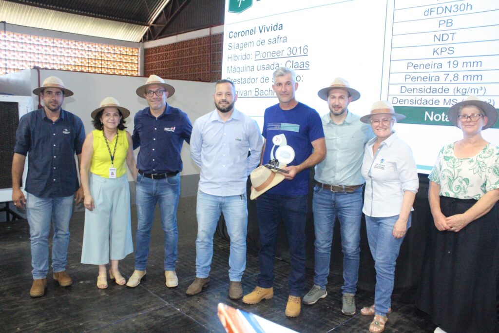 Vitorino sedia 5ª edição do Torneio de Silagem